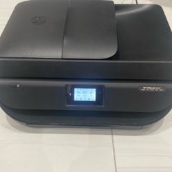 HP OfficeJet 4650 Black Color