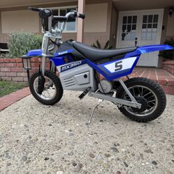 Razor Dirt Rocket MX350 - Blue, up to 14 mph, 24V Electric-Powered Dirt Bike
