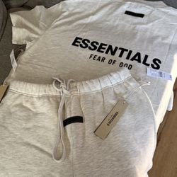 ESSENTIALS   - fear  of  God - 