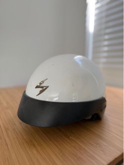 Motorcycle helmet