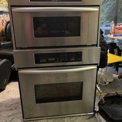 Kitchenaid microwave and oven