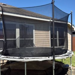 FREE TRAMPOLINE 