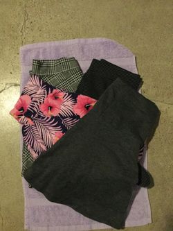 Lot of 4 Fit and Flare Skirts Size Small Brand New (Victoria’s Secret & Charlotte Russe)