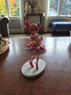 Madoka Kaname Anime Figure