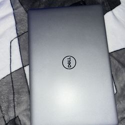 Dell Latitude 5550 Laptop