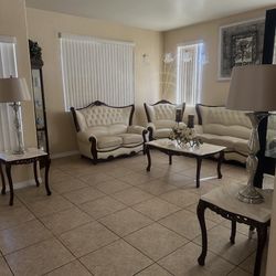 Set De Sofas De Tres Piezas De Piel 