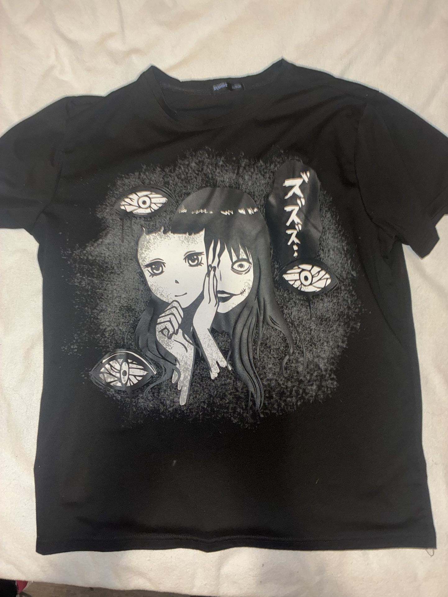 black t shirt womens