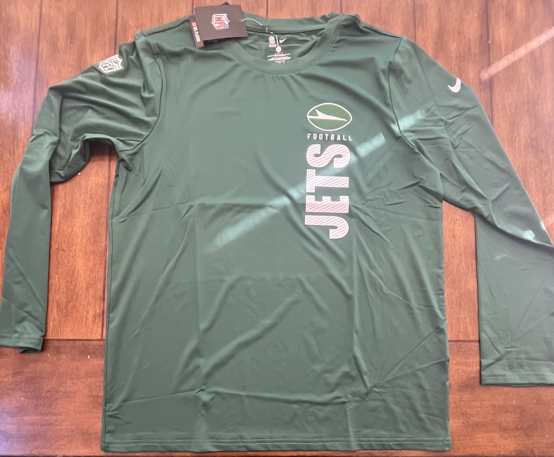 New York Jets Long Sleeve Dri-Fit Shirt Large NWT