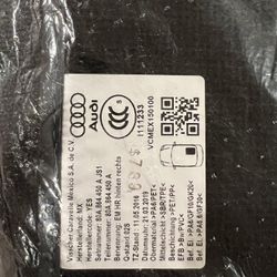 Audi Q5 OEM Fabric floor mats  Full set, sealed