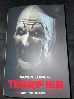 Neca Terrifier ultimate art the clown