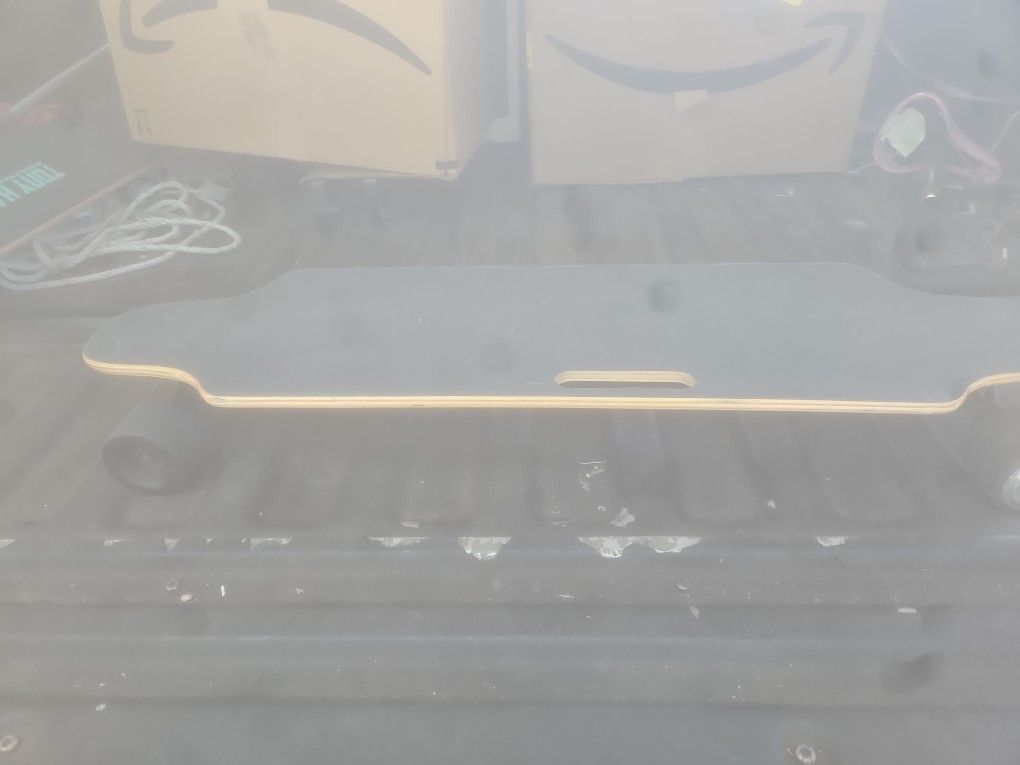 35 INCH LONG SKATE BOARD 2 INCH WIDE WHEELS