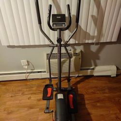 Cycling exercise device 