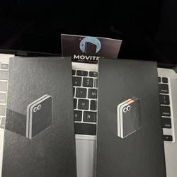 Samsung Galaxy z Flip 6 256GB Unlocked New In Box