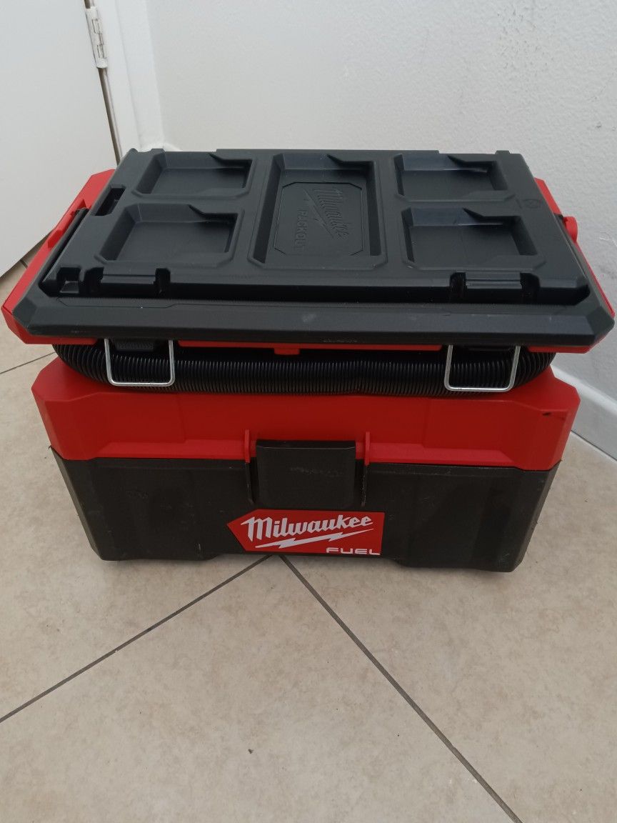 Packout wet/Dry vacuum