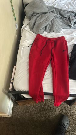 Nike Tech Fleece Joggers Red