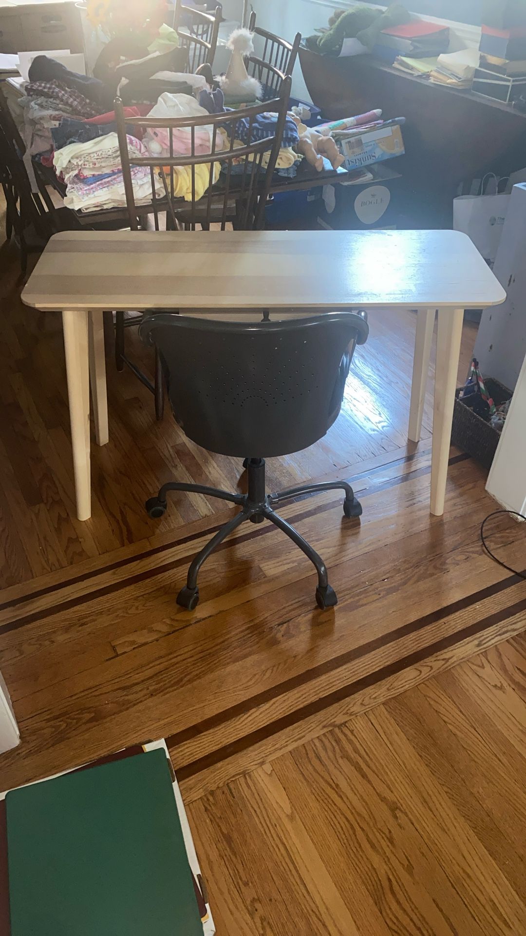 Wood Desk And Swivel Chair 