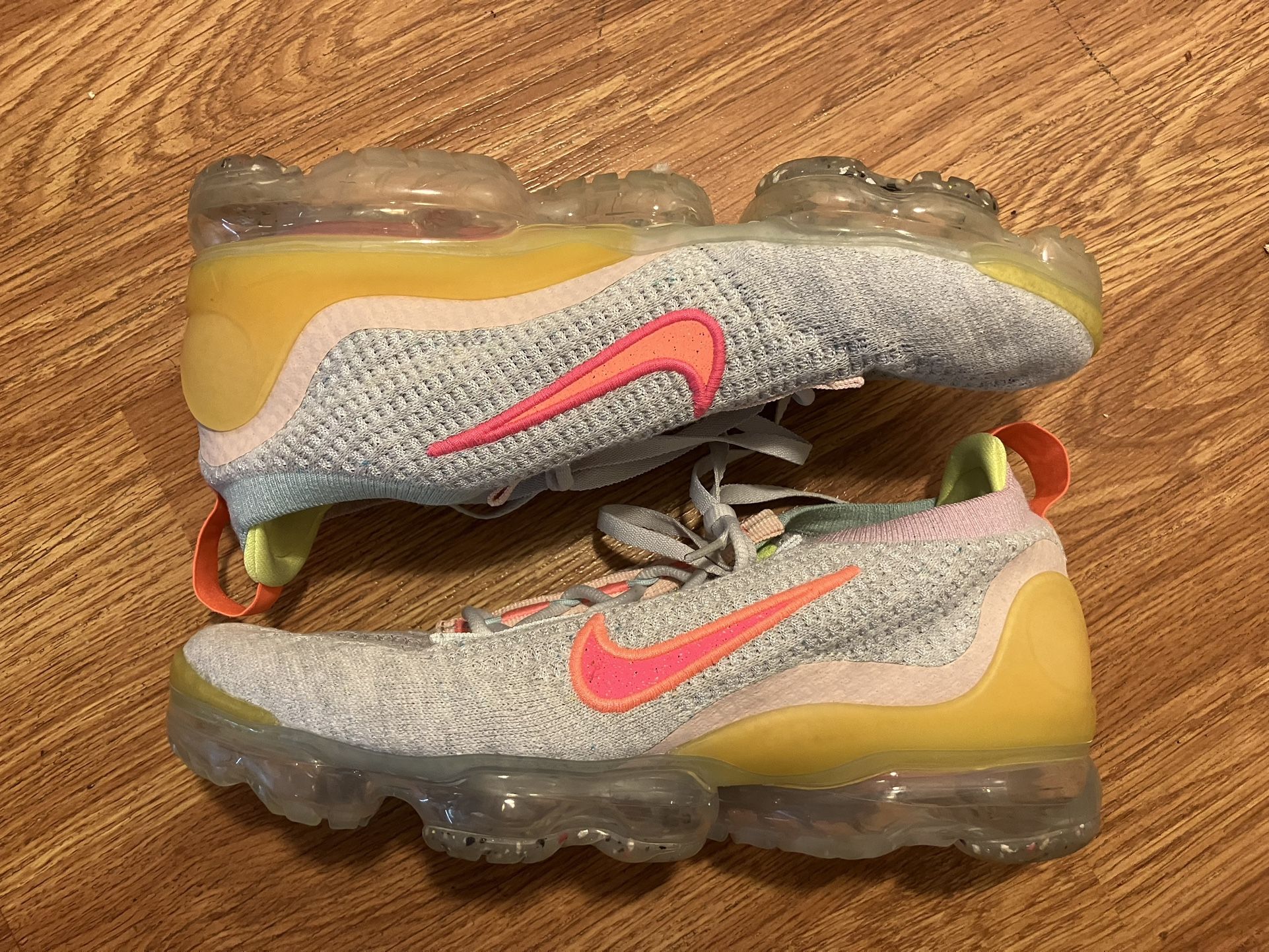 womens vapormax size 9