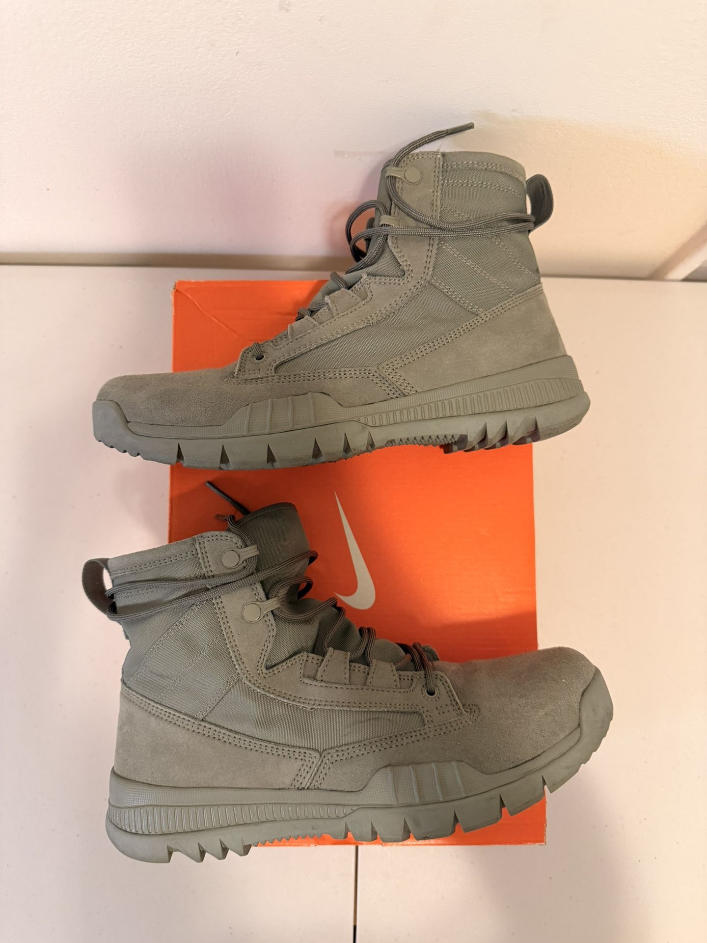 Nike SFB 6 Inch Field Boot 'Sage' Size 8.5 Men