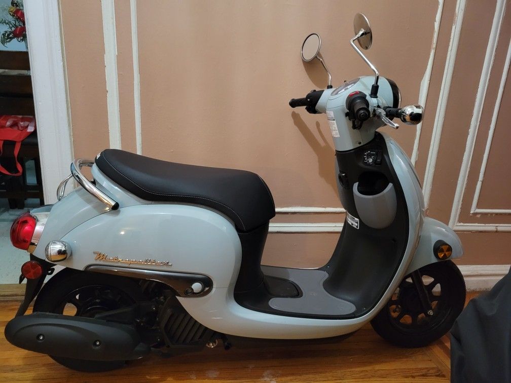 2022 Honda Metropolitan