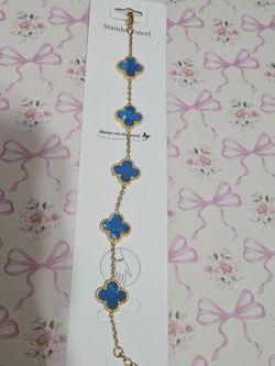 Designer-inspired Clover Bracelet