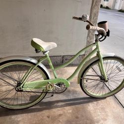 Woman's Beach Cruiser.
