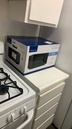 Insignia microwave