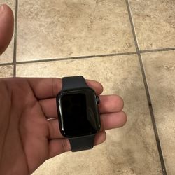 Apple Watch SE