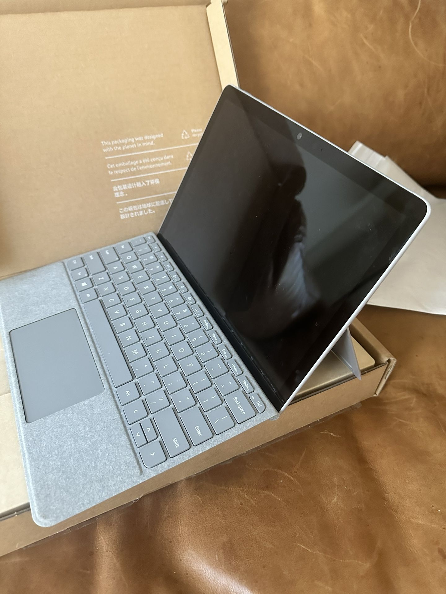 Brand New Microsoft Surface Go 3 with Magnetic Keyboard Cover 