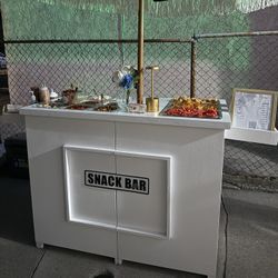 Snack Cart/Dessert
