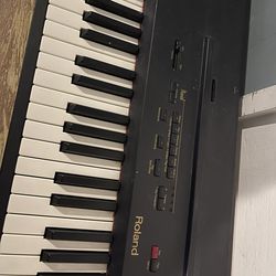 Roland keyboard