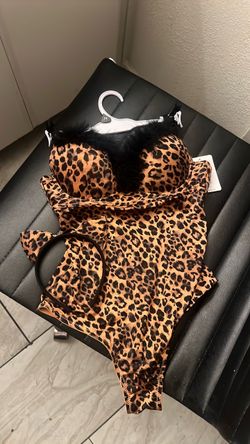New Leopard Print Bodysuit with Matching Ears Included | Size S/M | Never Worn🐆