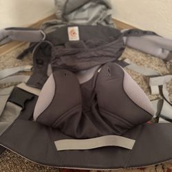 Carrier Ergo Baby NWOT