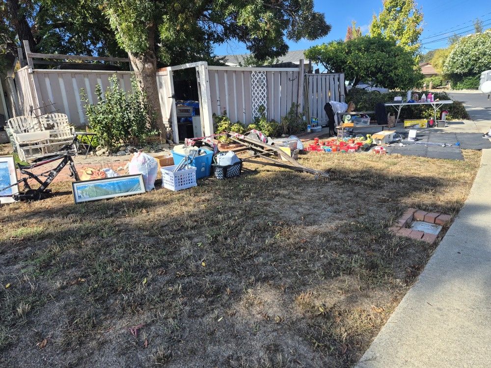 Yard Sale 10/11-10/12 Oylimpic Drive