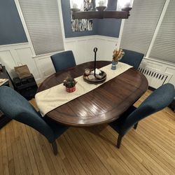 Kitchen  table