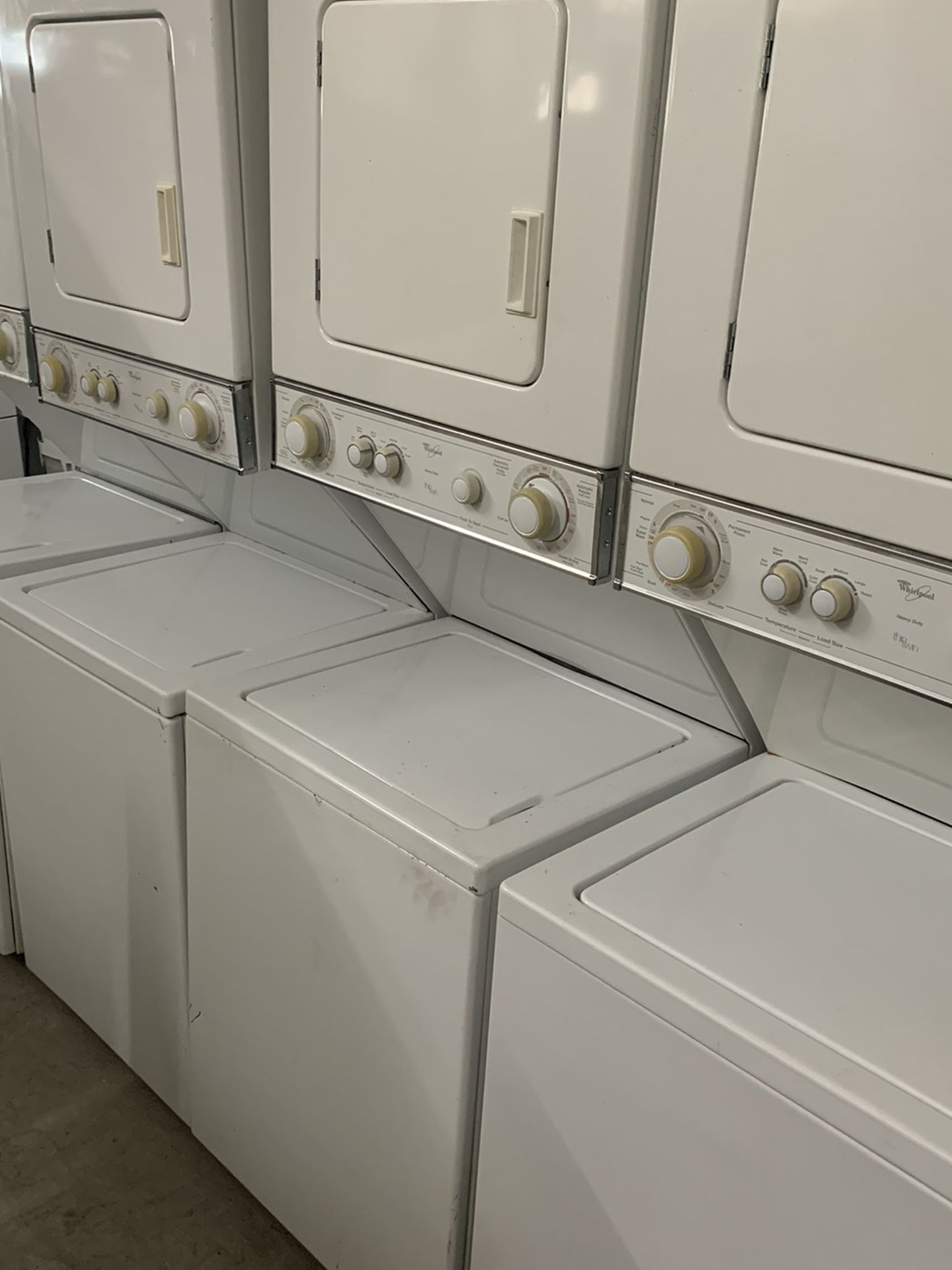 24 inch space saving stackable washer dryer’s