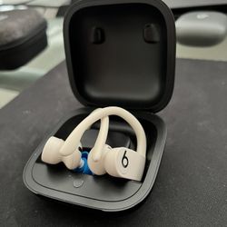 Powerbeats Pro