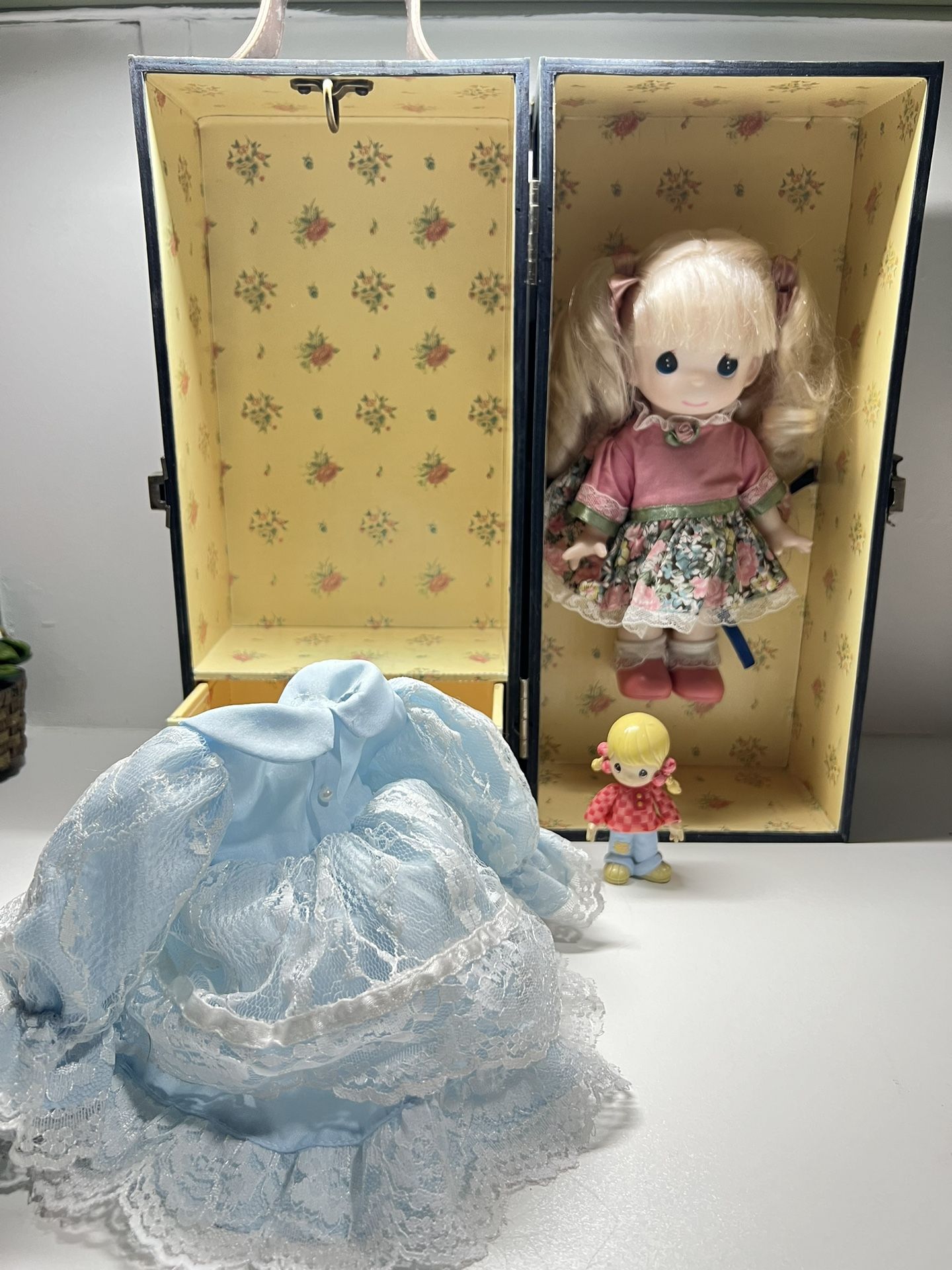 Precious Moments Doll vintage 9”