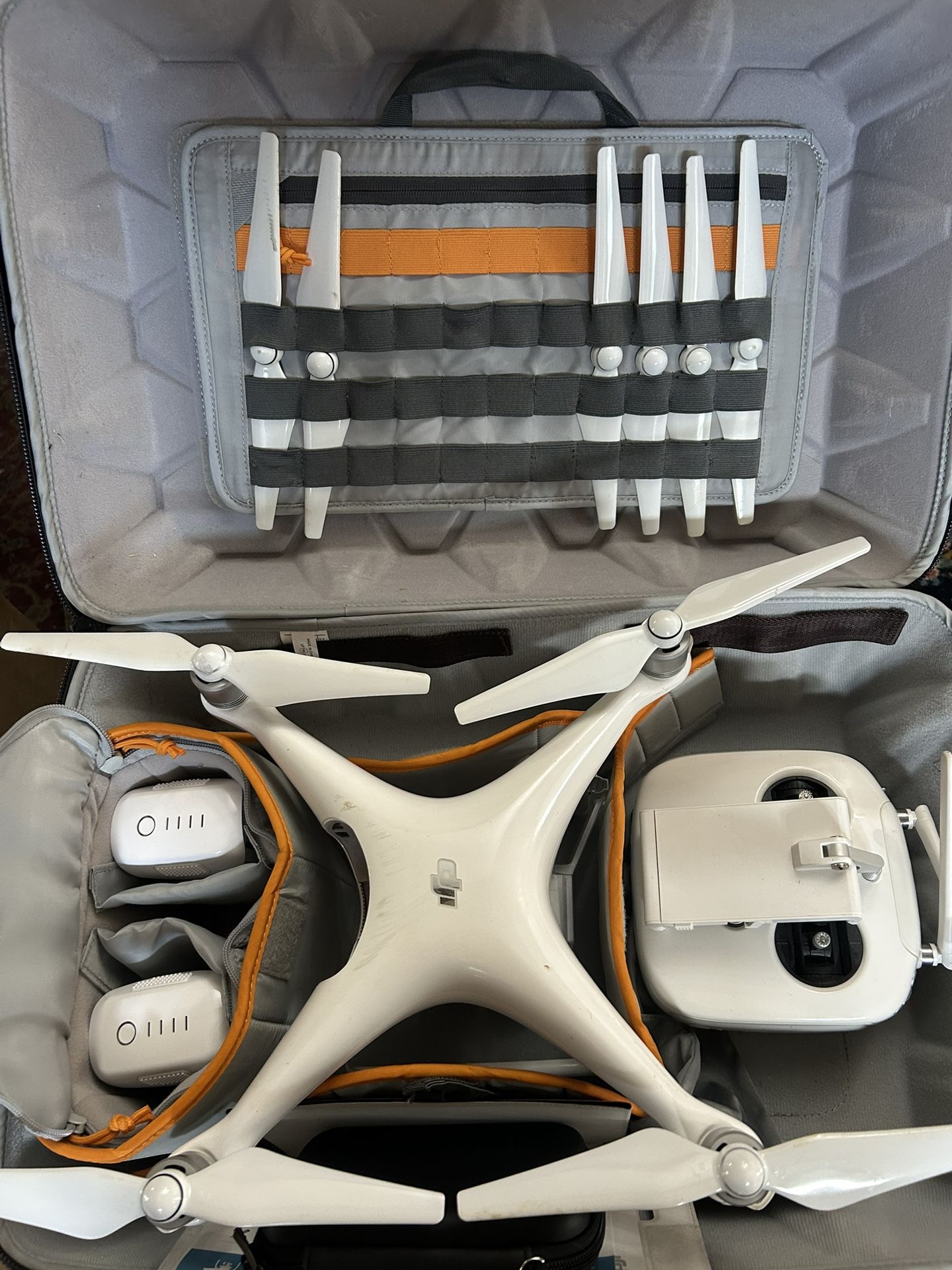 Dji Phantom 4 Drone