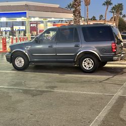 2002 Ford Expedition