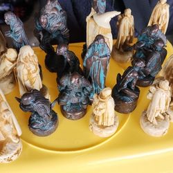 LOTR Lord Of The Rings CHESS pieces 