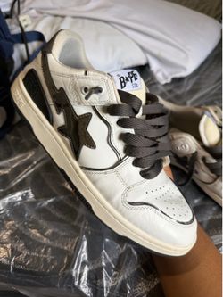 White bapestas sneakers