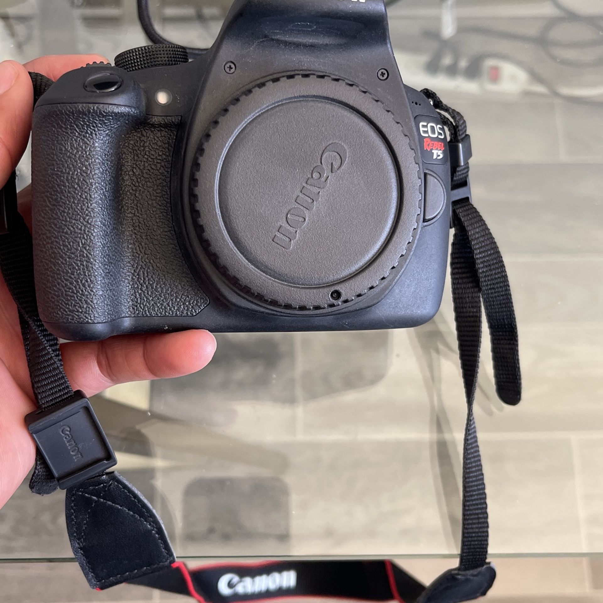 EOS Canon Rebel T5