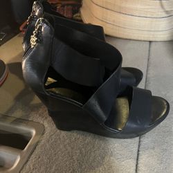 Diane Von Furstenberg Sandals Womens size 7.5 Black Gladiator Wedge Platform Heel