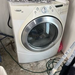 Whirlpool Duet washer and dryer