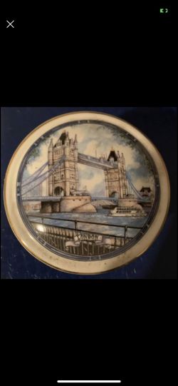 Vintage James Sadler “Thamside” Trinket Box