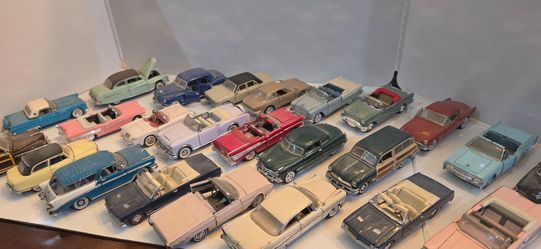 Die cast cars