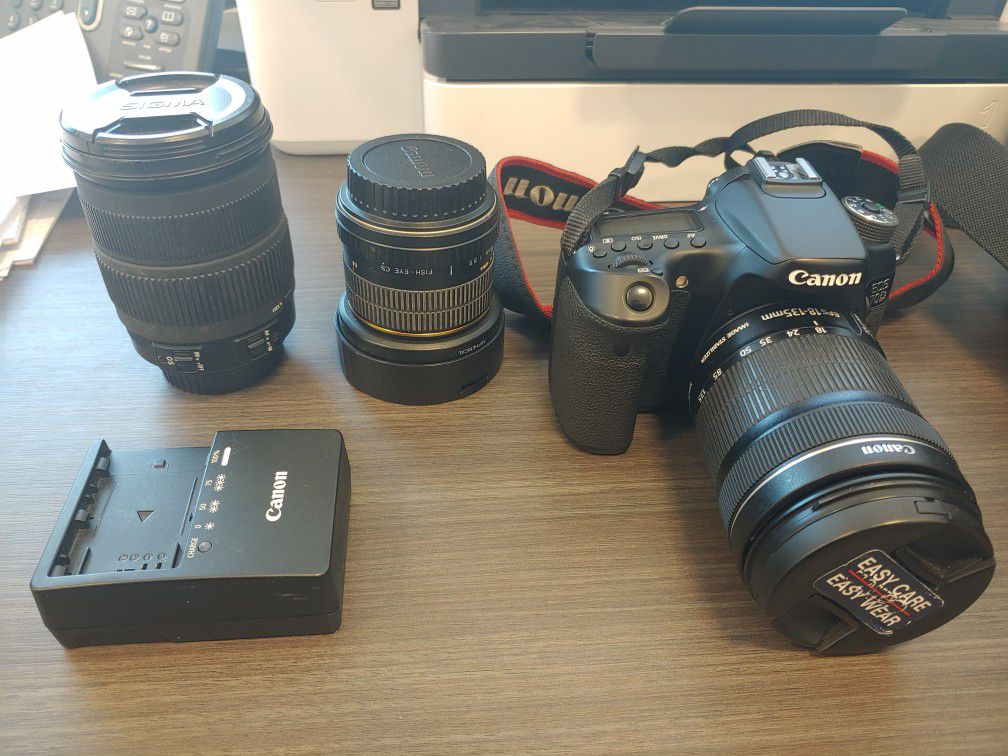 Canon 70D Camera With 3 lenses
