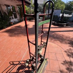 Heavy Duty Dolly With Straps 