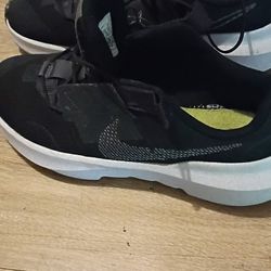 Tennis Shoes 
