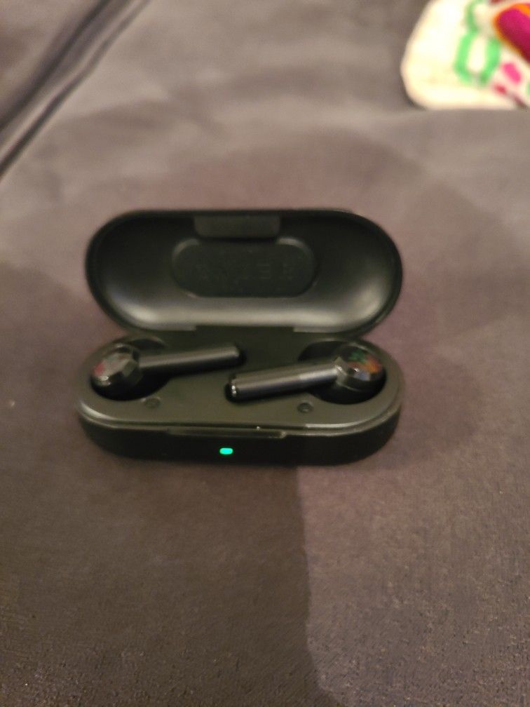 Hammerhead True Wireless Earbuds